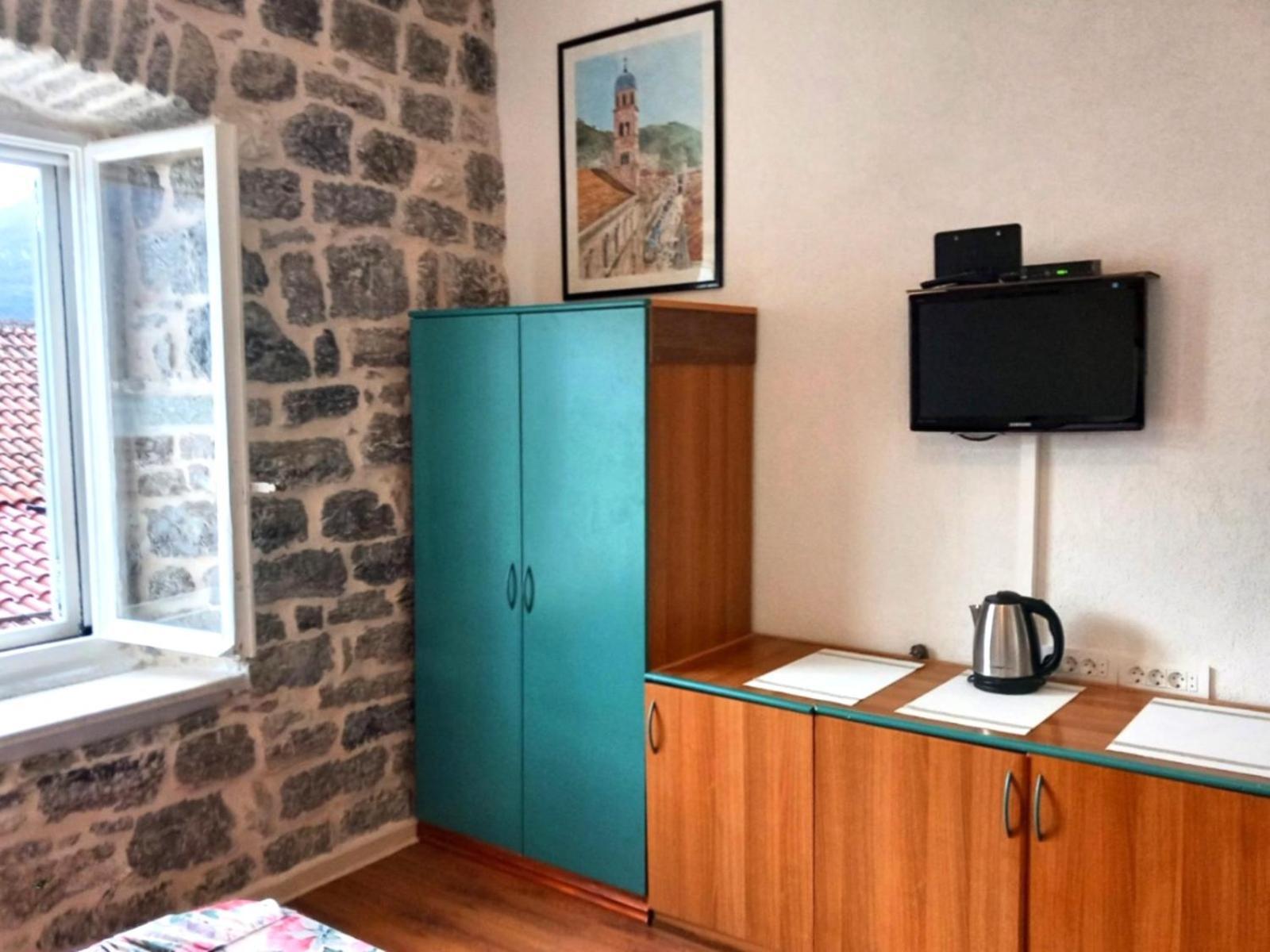 Bluemarine Rooms & Apartments بيراتس المظهر الخارجي الصورة