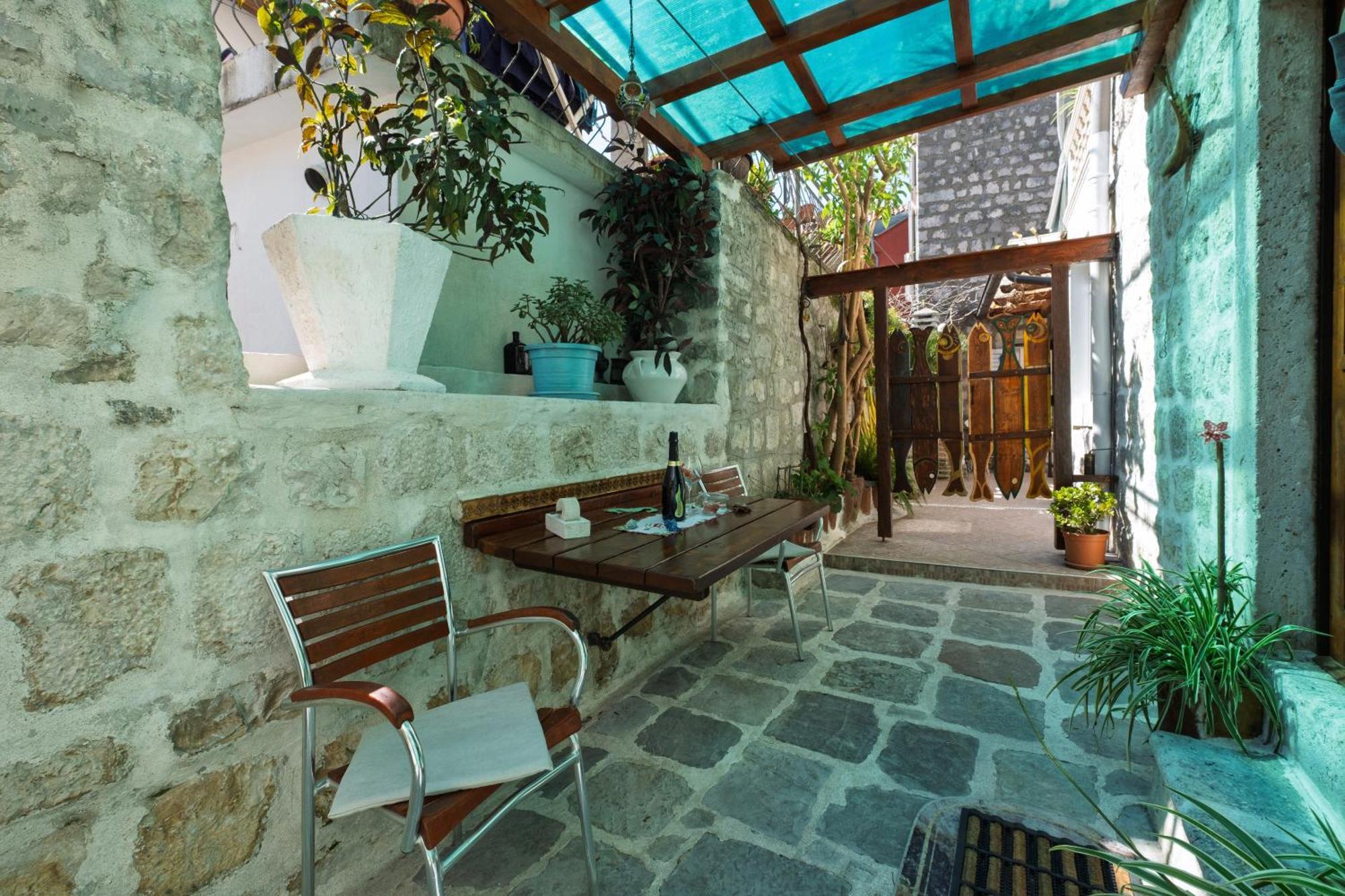 Bluemarine Rooms & Apartments بيراتس المظهر الخارجي الصورة