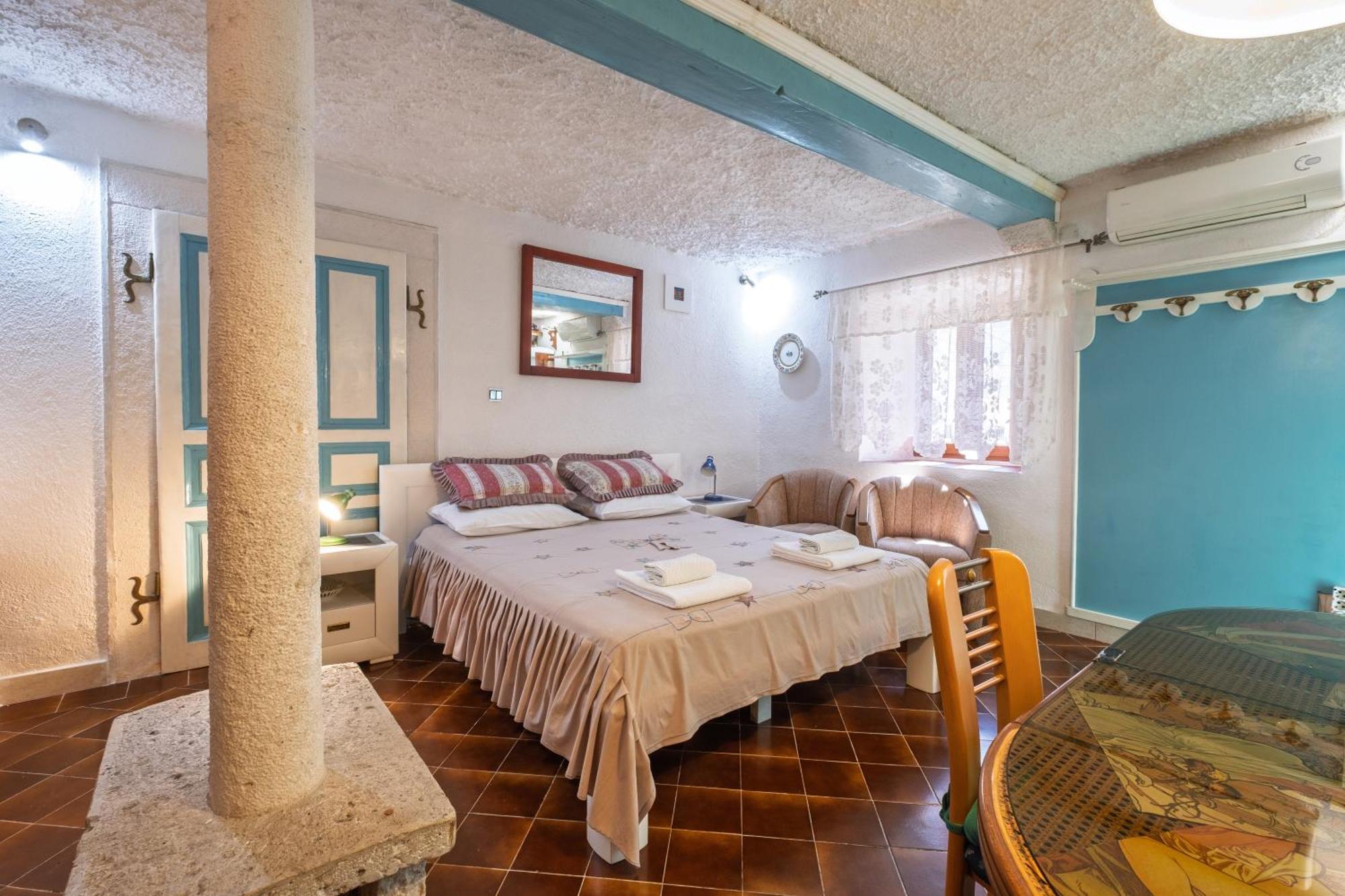 Bluemarine Rooms & Apartments بيراتس المظهر الخارجي الصورة