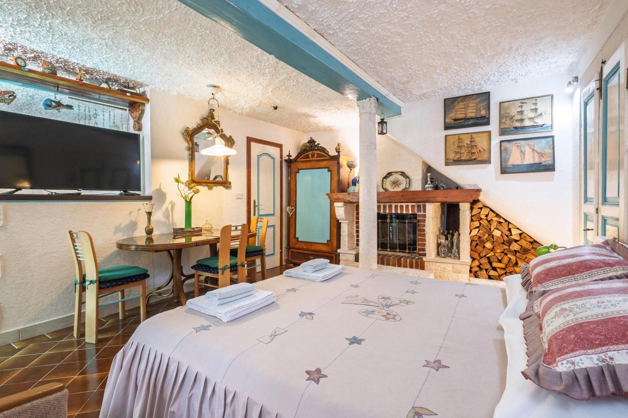 Bluemarine Rooms & Apartments بيراتس المظهر الخارجي الصورة