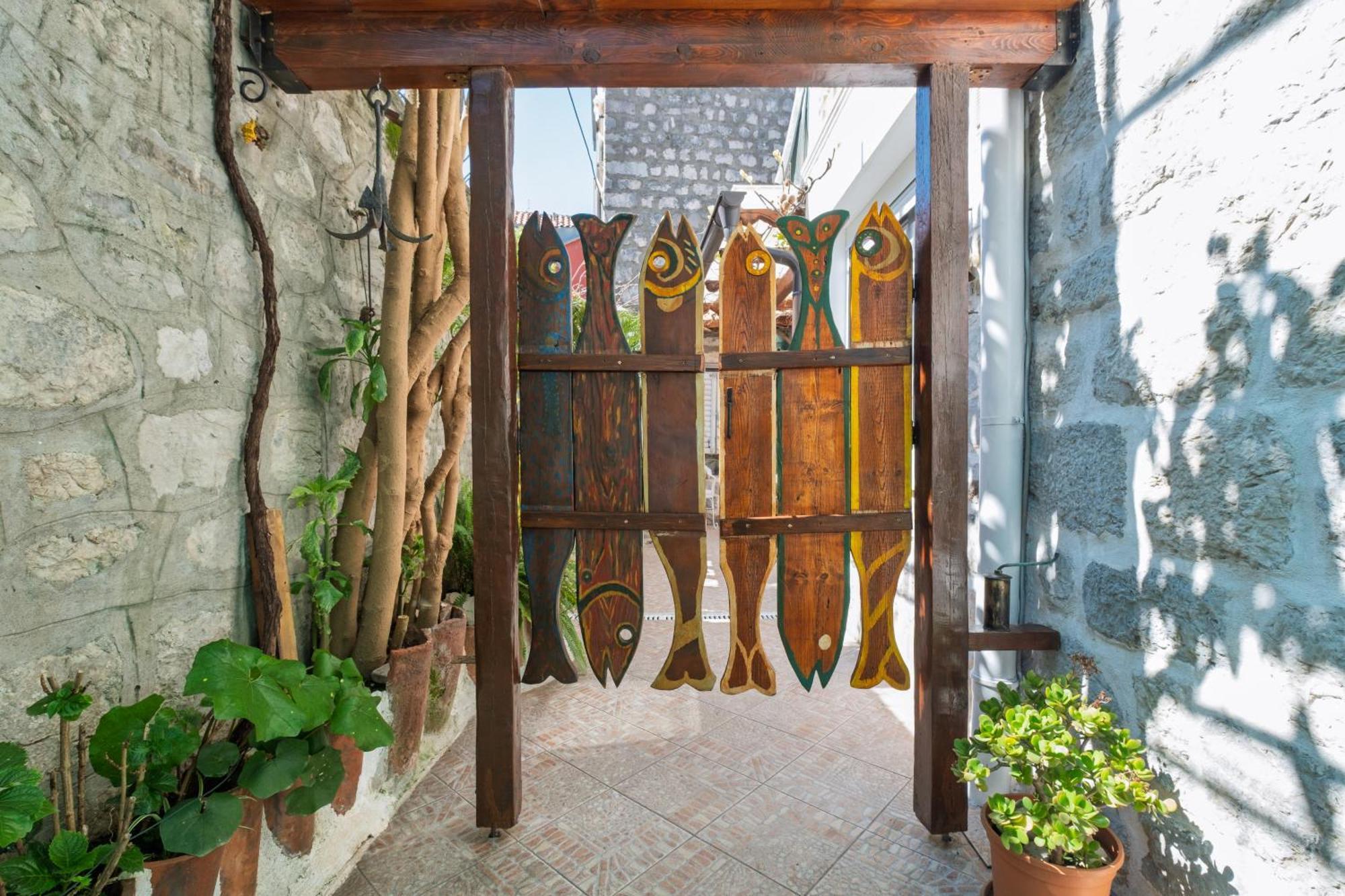 Bluemarine Rooms & Apartments بيراتس المظهر الخارجي الصورة