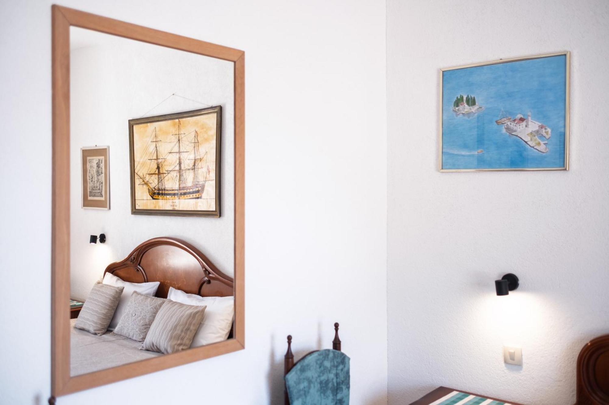 Bluemarine Rooms & Apartments بيراتس المظهر الخارجي الصورة